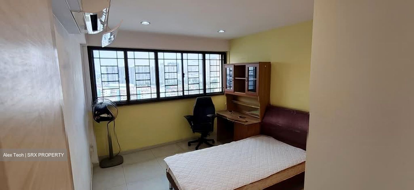 Blk 724 Clementi West Street 2 (Clementi), HDB 5 Rooms #573934861